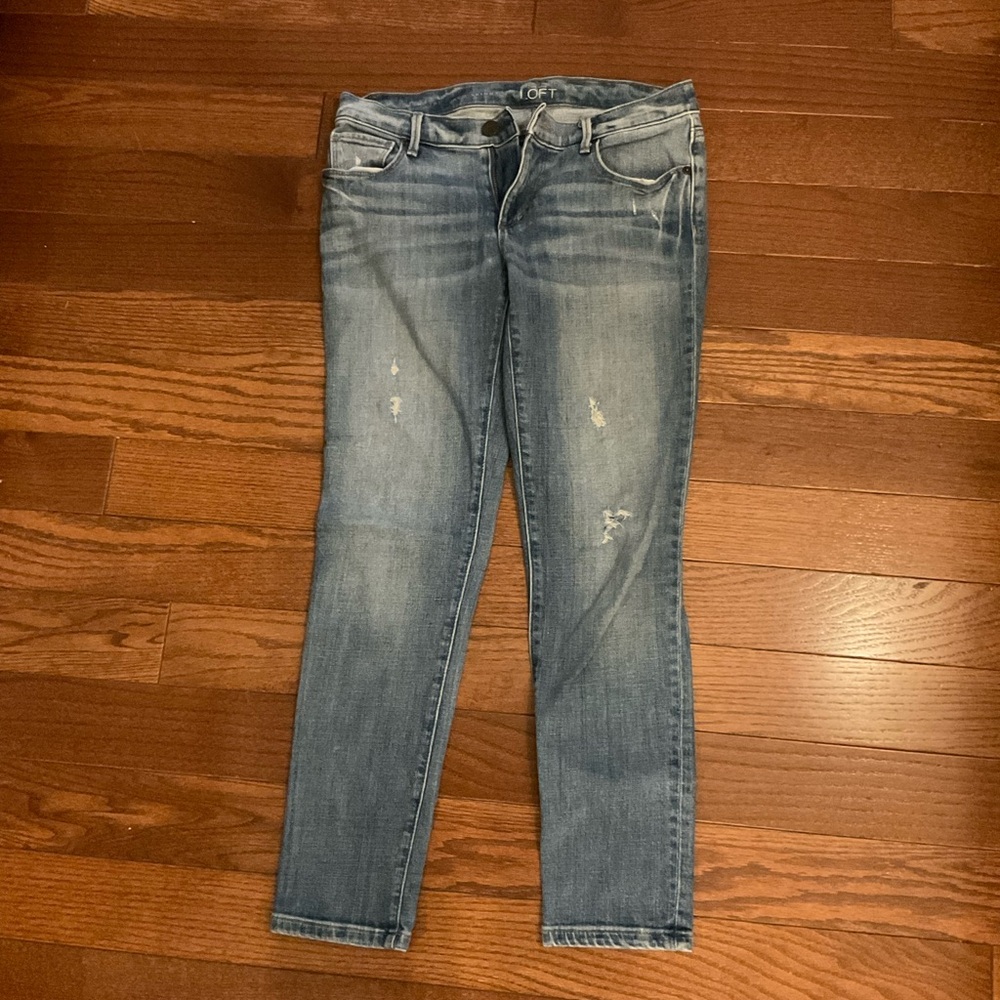 LOFT Distressed Blue Skinny relaxed Jeans size 26 petite